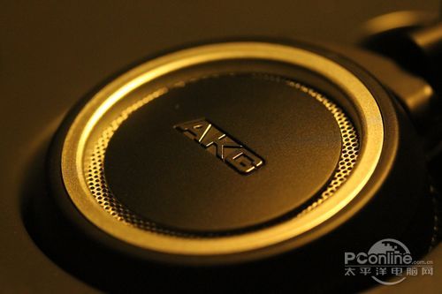 AKG K451