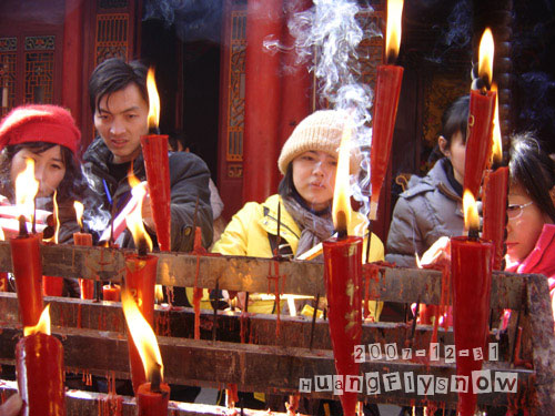 一片漂荡的云模仿_天阔云低背影_漂荡云天阔