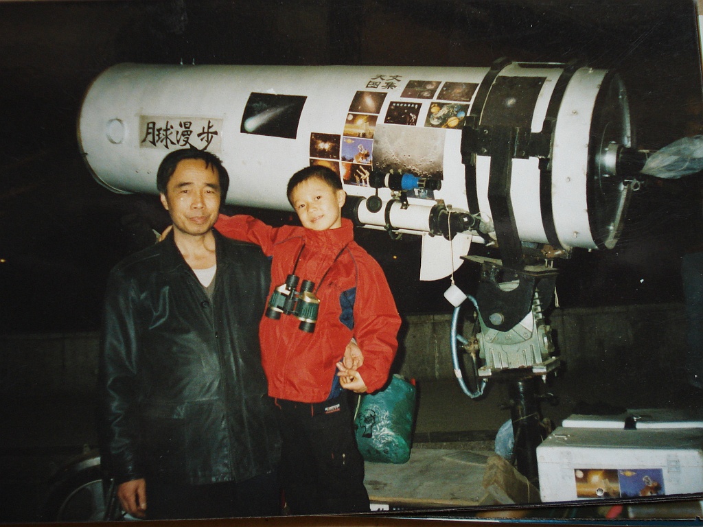 自制天文望远镜_自制反射式天文望远镜_天文望远镜的法