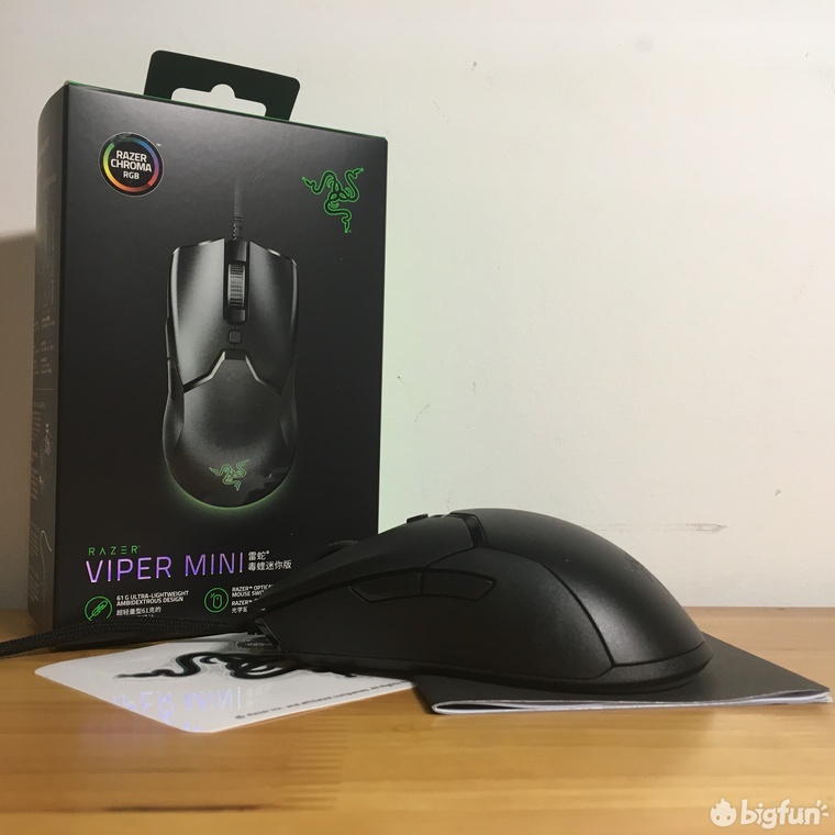 Razer雷蛇毒蝰迷你版小手鼠标,两百元以内的高性价比选择