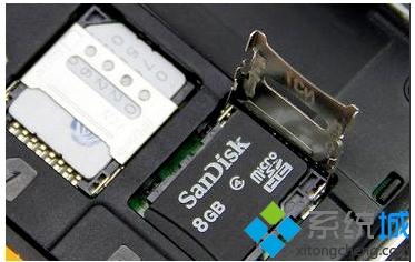 Win10电脑插入U盘后没有显示可用容量打不开无法读取如何解决